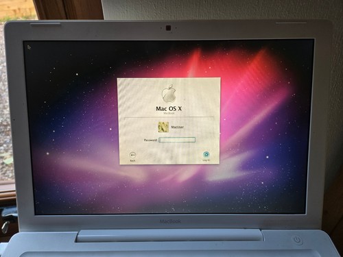 Apple macbook - macbook, (early